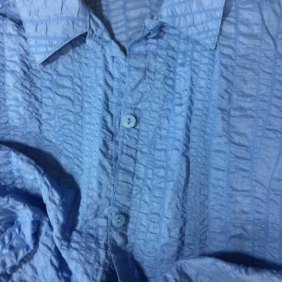 Studio Works 2Pc Shirt & Tank Petite Size PM Button Up Textured Blue Crinkle - Picture 7 of 7